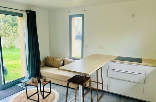 Fabregues Apartment | Apparently duplex with garden and parking