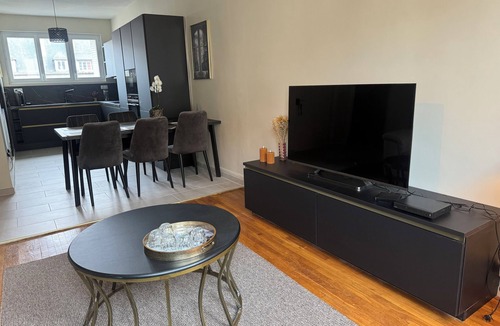 Old Town Apartment | Apparently hyper-central towers
