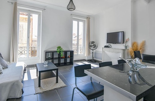 Le Camas Apartment | Appart 1 ch - Tramway à 2 min proche Cours Julien