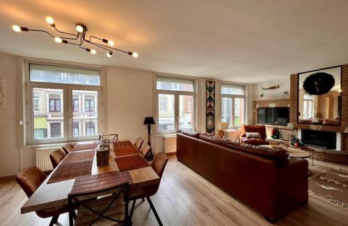 Lille House | Appart 10 pers - Lille Lambersart - Parking & Terrasses