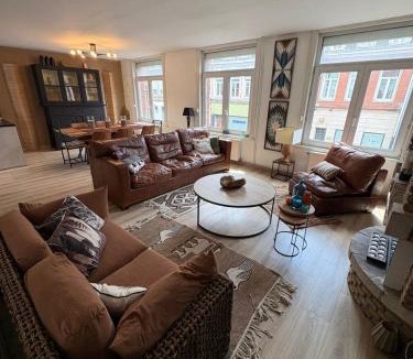 Lille House | Appart 10 pers - Lille Lambersart - Parking & Terrasses