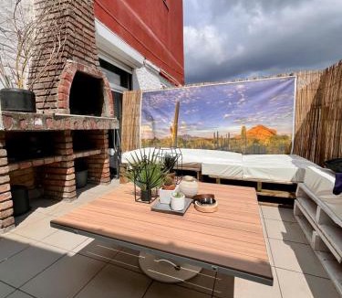 Lille House | Appart 10 pers - Lille Lambersart - Parking & Terrasses