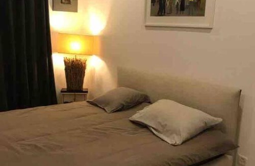 Perroy Apartment | Appart 100m² à 10 min à pied de la plage de Rolle