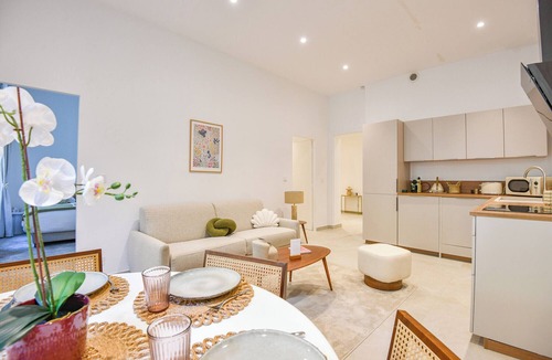 1st Arrondissement Apartment | Appart 2 ch clim proche Vieux-Port et St-Charles