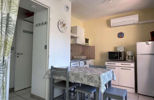Cerbere Apartment | Appart 2 pièces 5 couchages CERBERE BN450-A211