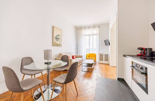 Notre-Dame-des-Champs Apartment | Appart 4P Jardin Luxembourg Montparnasse Paris 6