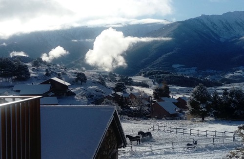 La Llagonne Apartment | Appart 50m²/for 6 people in La llagonne/panoramic mountain view