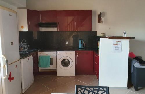 Coursan Apartment | Appart A climatisé sur Coursan