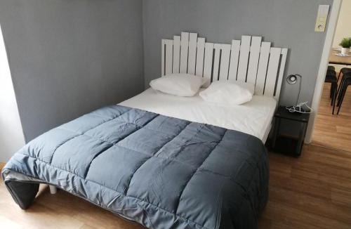 Saint-Laurent-sur-Sevre Apartment | Appart-alma