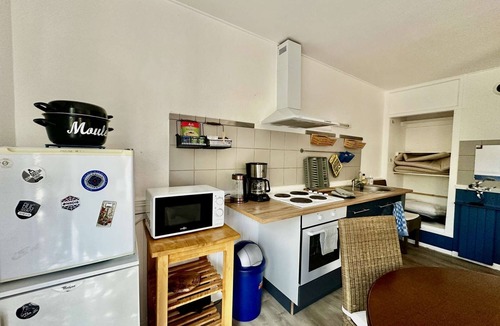 Basly Apartment | Appart' Basly - with terrace 7km from the beach