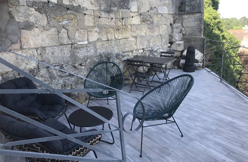 Bourg-sur-Gironde Apartment | Appart Bellevue