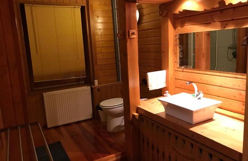 Les Chalesmes Apartment | Appart Chalet Haut Jura Billard Sauna Bbf et +