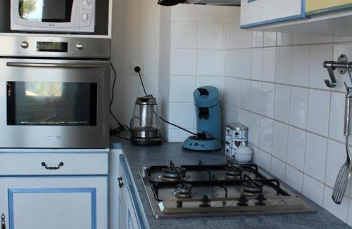 Le Pontet Apartment | APPART CHALEUREUX, 3min Avignon, GARAGE & CLIM