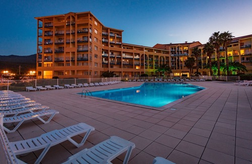 Plage d'Argeles Condo | Appart charmant côté montagne + piscine sur place