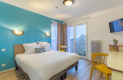 La Pierre-Heuze Apartment | Appart'City Classic Caen