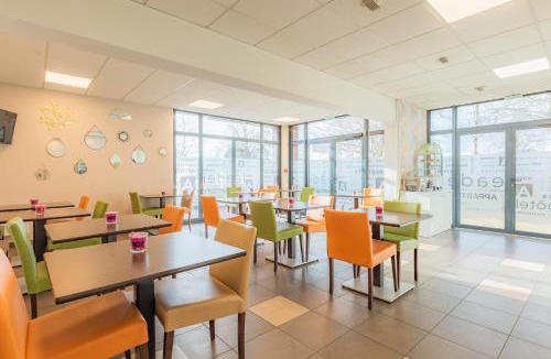 La Pierre-Heuze Apartment | Appart'City Classic Caen