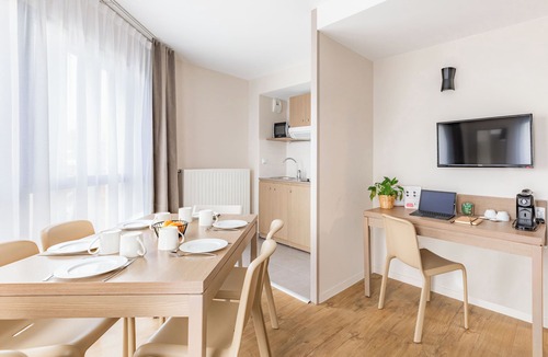 Saint-Serge Apartment | Appart'City Confort Angers