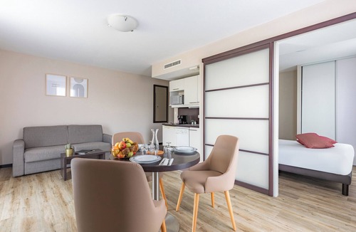 Saint-Herblain Apartment | Appart'City Confort Nantes Ouest St Herblain