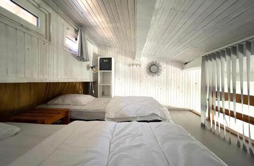 Fitou Apartment | Appart clim wifi - 2 à 6 pers - piscines - parking