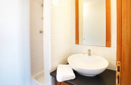 Germ Condo | Appart cosy + équipé, navette gratuite aux pistes