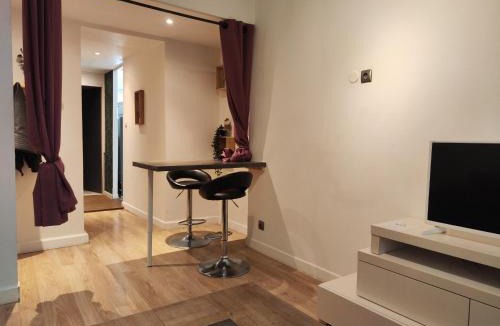 Montbrison Apartment | appart cosy,calme à 2 pas du centre de montbrison