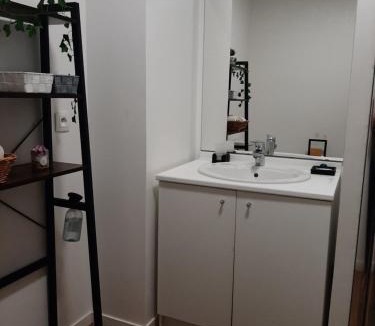 Colombelles Apartment | Appart Cosy de Kalou