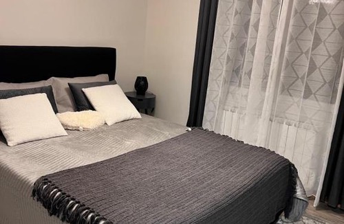 Premilhat Apartment | Appart cosy face à l’Etang Sault