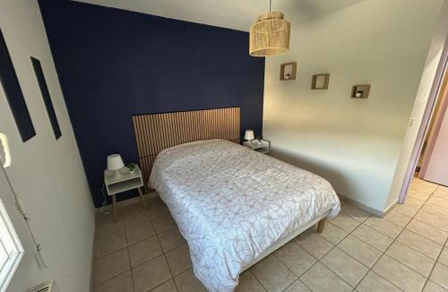 Livron-sur-Drome Apartment | Appart de Yo & Aude