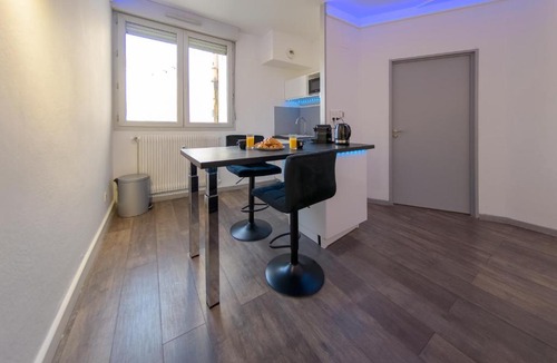 Montbeliard Apartment | Appart'Hôtel de la Gare - Cocooning
