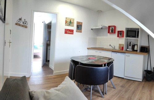 Les Aix-d'Angillon Apartment | Appart'Hôtel Le Haut Berry