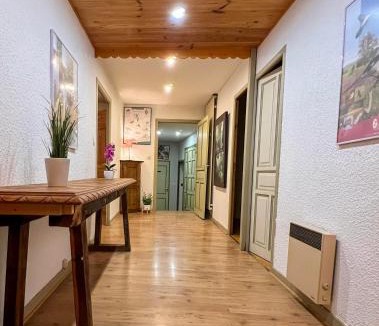 Marsac-en-Livradois Apartment | Appart Hôtel Ambert