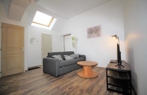 La Tour-du-Pin Apartment | Appart'hôtel La Tour