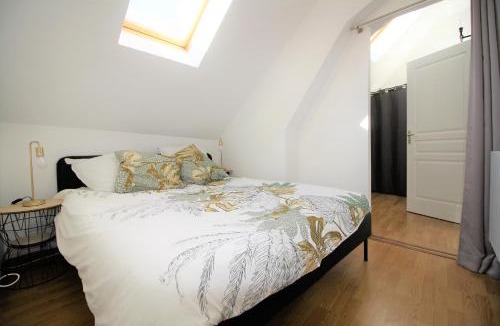 La Tour-du-Pin Apartment | Appart'hôtel La Tour