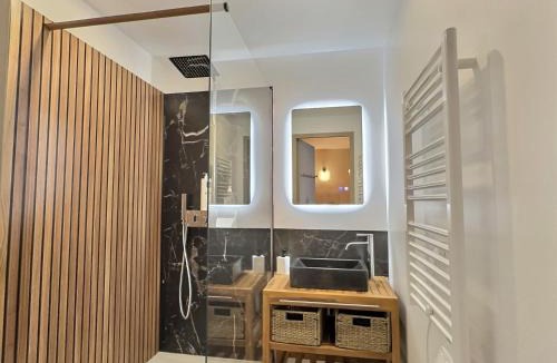 Moyen-Vernet Apartment | Appart Hotel Cinéma Perpignan