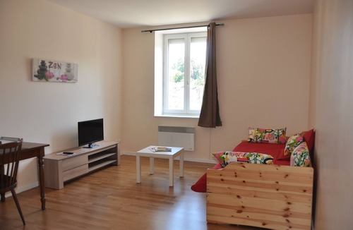 La Tour-du-Pin Apartment | Appart Hotel de France