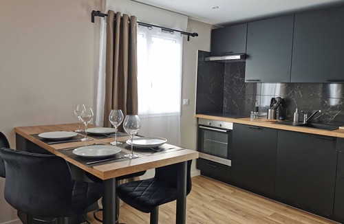 Moyen-Vernet Apartment | Appart Hotel Spa Perpignan