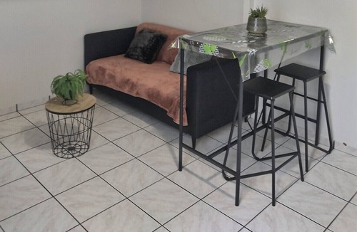 Evreux Apartment | Appart Jules Janin Plein Centre Ville, Wifi Gratuit, Proche Commodités