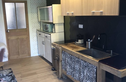 Montjuzet Apartment | Appart Jungle