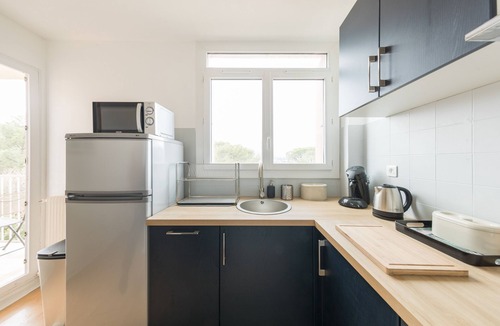 Le Pradet Apartment | Appart "les Elfes" T2 - 3 - 200 m de la Plage