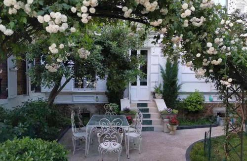 Sevres Apartment | Appart luxueux 3+1 pcs avec jardin à 3 km de Paris