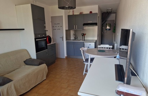 Meze Apartment | Appart+parking reserve 200m beach Mèze