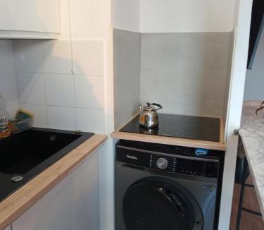Asnieres-sur-Seine Apartment | Appart pesseu