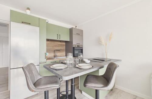 Saint-Brevin-les-Pins Apartment | Appart pour 3, 100m de la plage