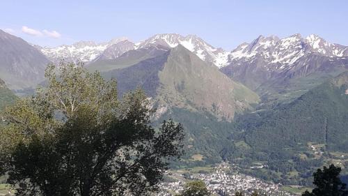 Esquieze-Sere Apartment | Appart' Pyrénées Nature, tout confort avec terrasse et jardinet