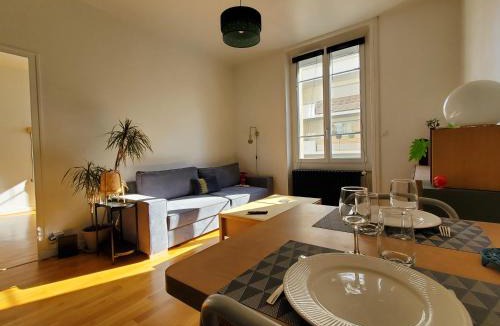 Coulmiers-Jardin des Plantes Apartment | Appart rez-de-jardin proche gare