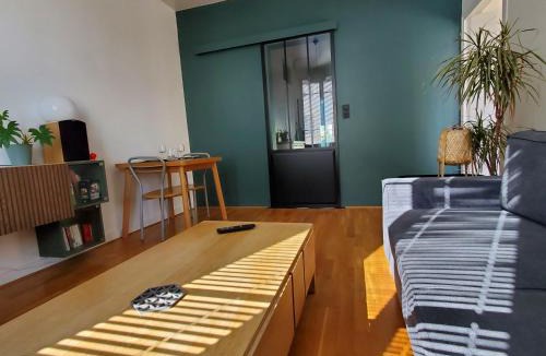 Coulmiers-Jardin des Plantes Apartment | Appart rez-de-jardin proche gare