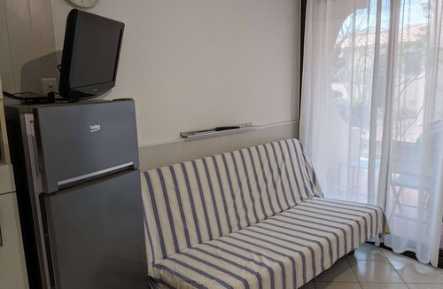 Leucate Apartment | Appart Studio 2 couchages PORT LEUCATE NATURISME