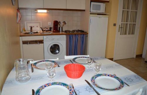 Banyuls-sur-Mer Apartment | Appart Studio cabine 4 couchages BANYULS SUR MER BN010-001
