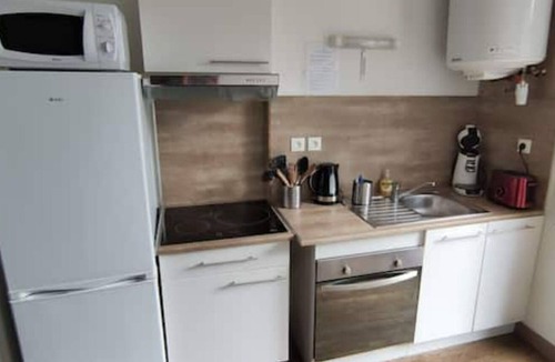 Vierzon Apartment | Appart T.2 Avec Terrasse & Wifi