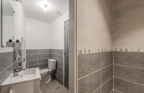 Maraussan Apartment | Appart T2 centre avec Extérieur